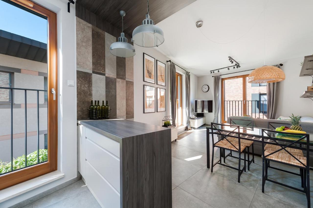 Mary&Arte Apartments Browar Lubicz Краків Екстер'єр фото